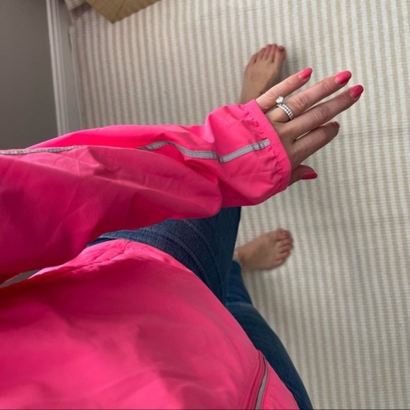 Nike Jacket - Picture 5 of 16